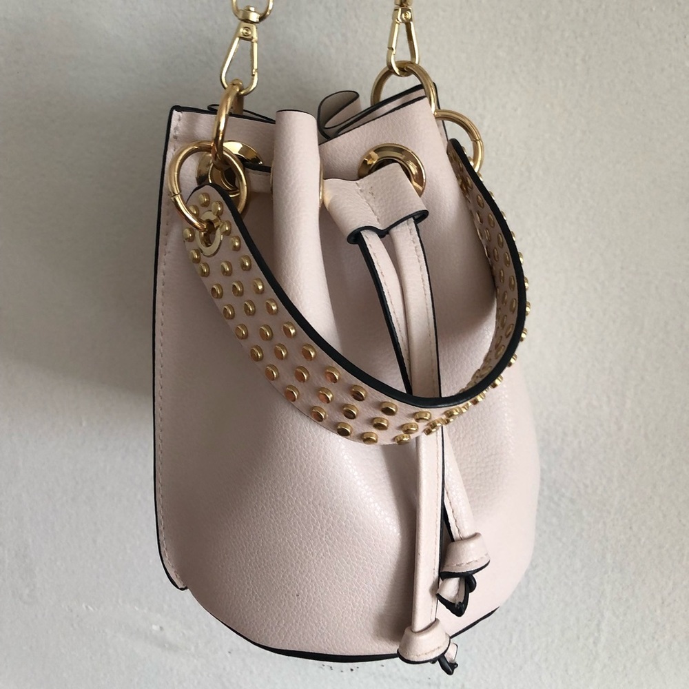 Bag (Zara) bucket leather bag.